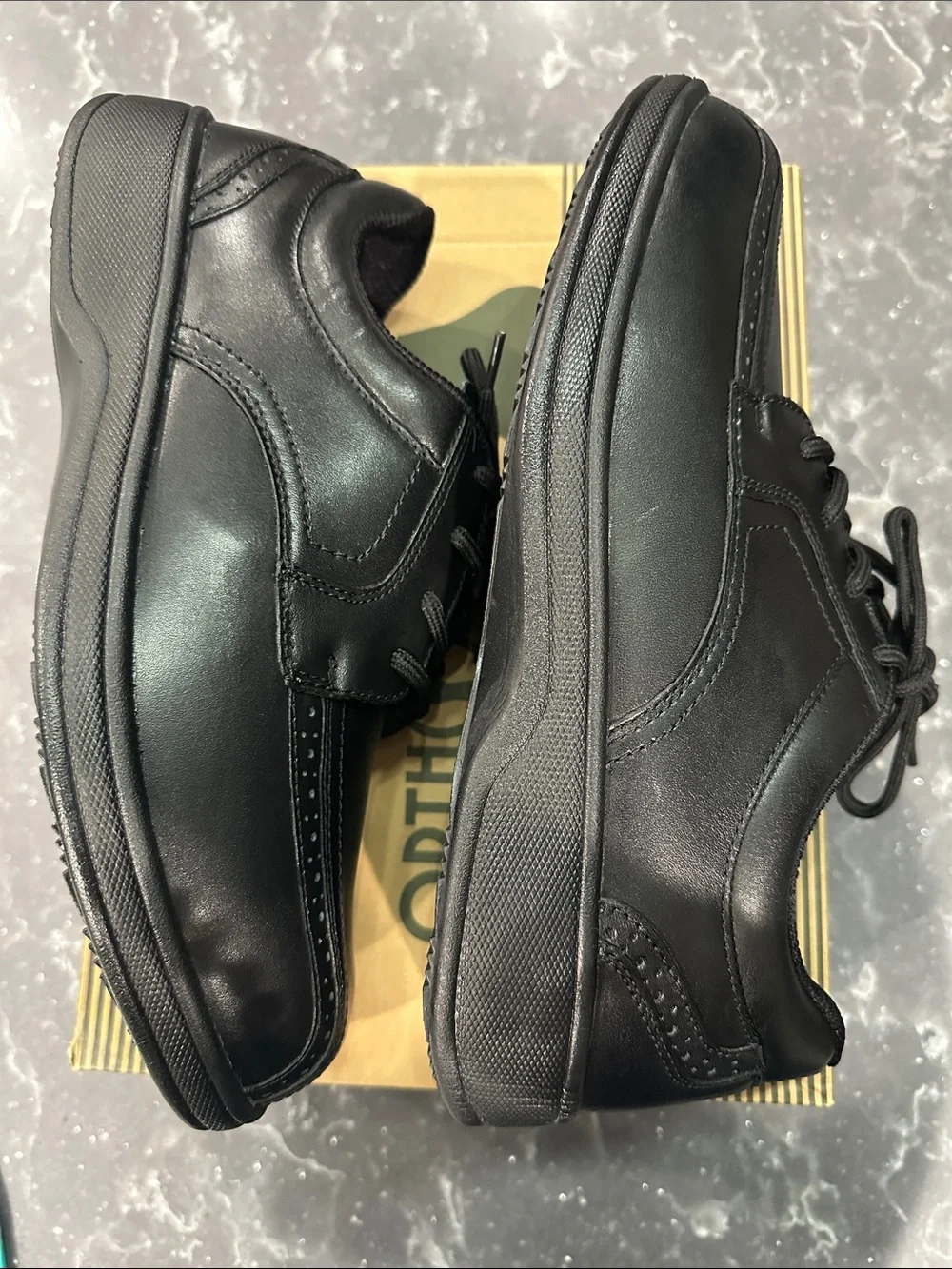 Men's Black Leather Lace-Up orthopedic Shoes 9.5 wide